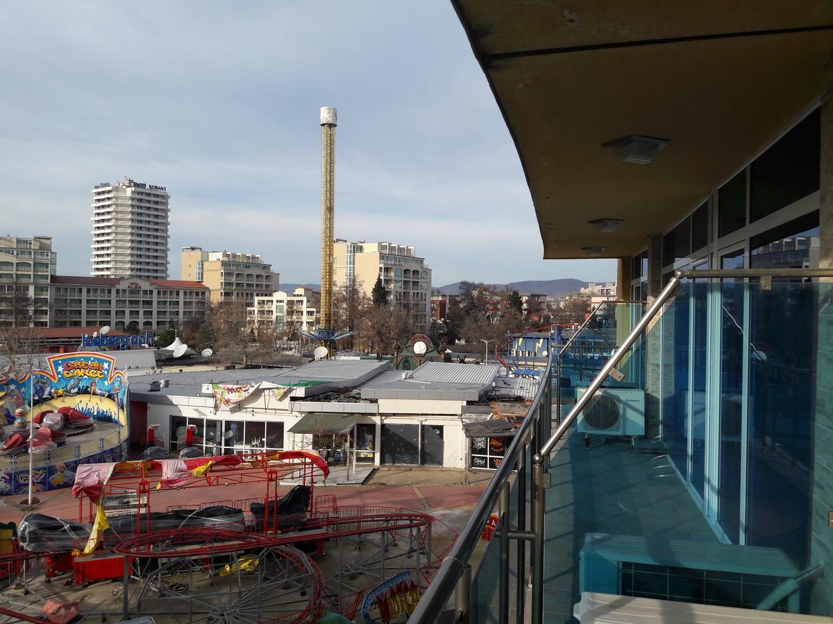 Apartment Sianie В Центъра На Слънчев Бряг, Само На Няколко Крачки От Плажа Buitenkant foto