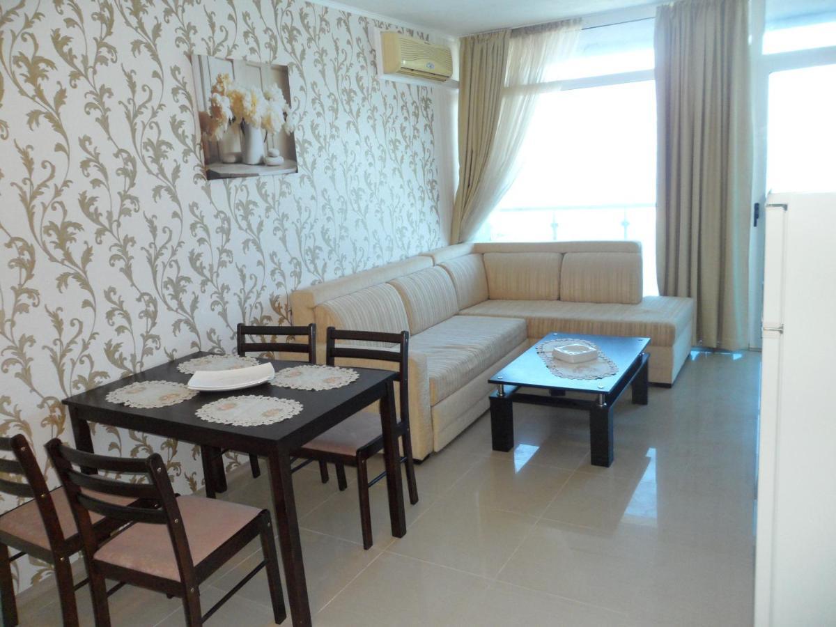 Apartment Sianie В Центъра На Слънчев Бряг, Само На Няколко Крачки От Плажа Kamer foto